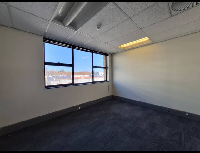 208M² OFFICE TO LET IN ROSEBANK